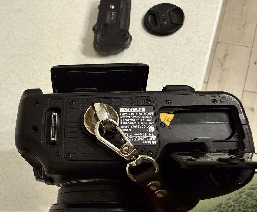 Продам Nikon D500 + Nikon 17-55mm f/2.8 (топ-комплект)