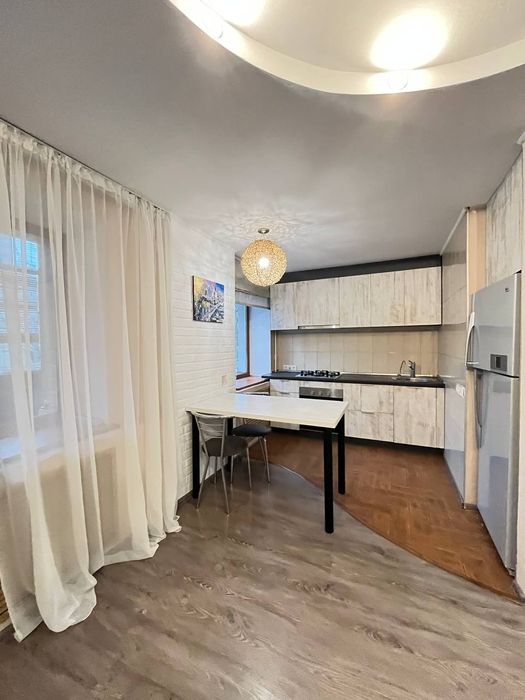 Продам 2х.кім Нові будинки метро Армійська