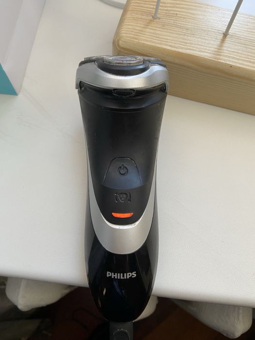 Бритва Philips PT731