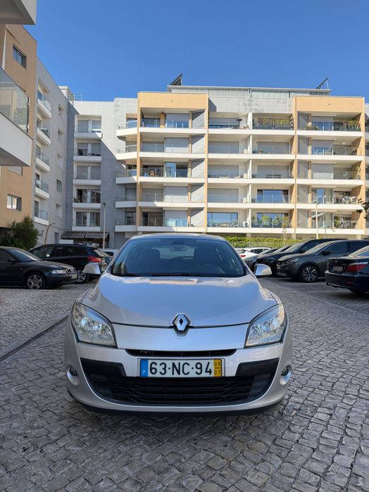 Renault megane 1.6 gasolina 110 cv impecável