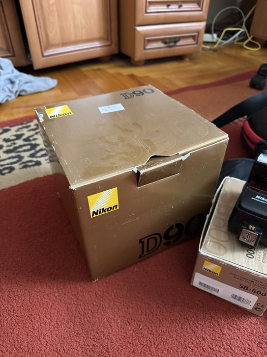 Фотоапарат nikon d90 чудовий стан повний комплект