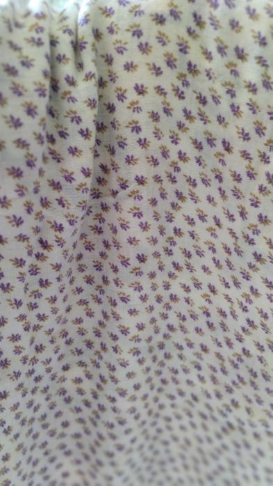 Écharpe reversível com motivos florais da Massimo Dutti