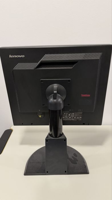 Monitor lenovo Thinkvision