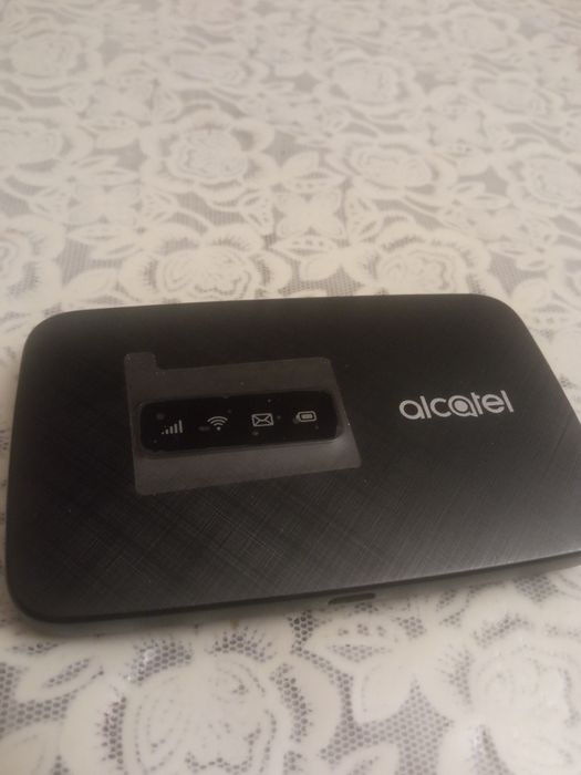Продам абсолютно новый вай фай роутер Alcatel