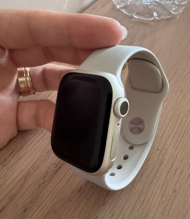 Apple Watch Series 8 - 41mm