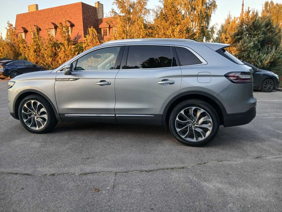 Lincoln Nautilus 2023