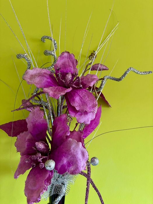 Arranjo floral violeta