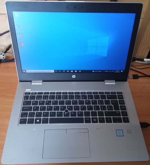 HP ProBook 640 G5 / 14" FHD / i5-8265U / 8GB DDR4 / 256GB NVMe SSD / Стан 10/10