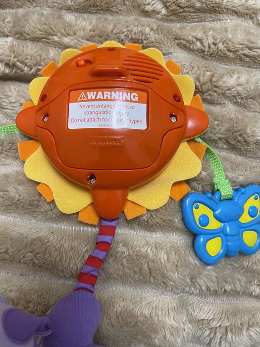 Fisher-Price іграшка сонечко в машину музичне дзеркало Джунглі