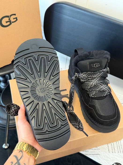 UGG Lowmel Black r.40