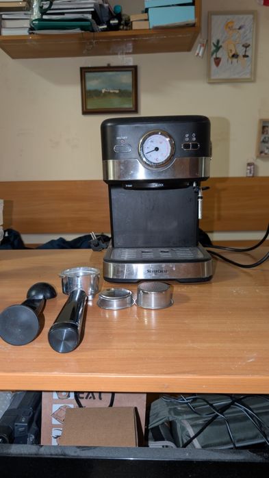 Kolbowy ekspres ciśnieniowy SilverCrest SEM 1100 C3