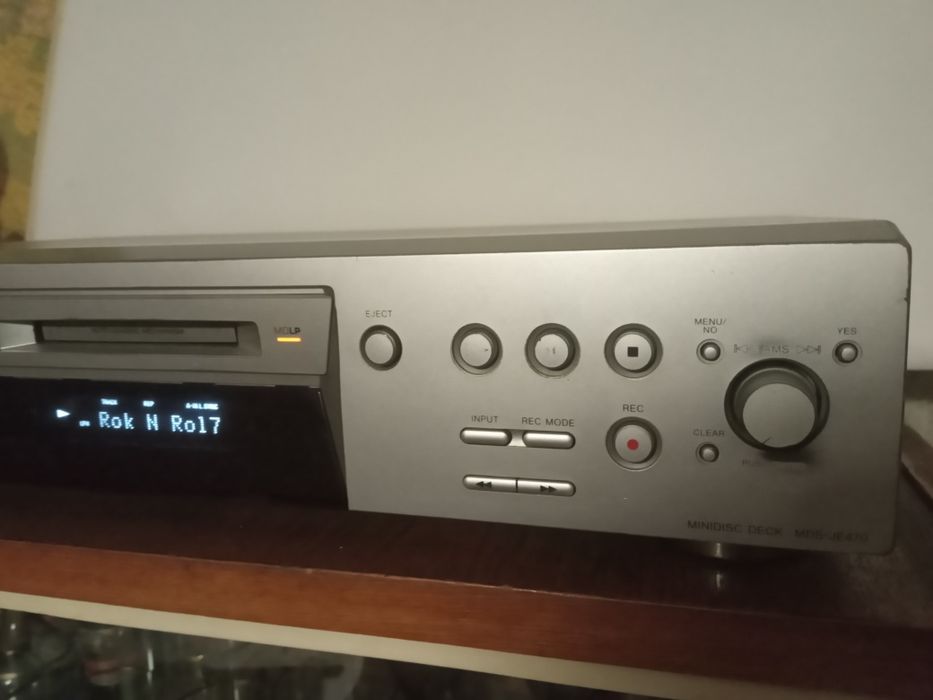 Музыкальный рекордер "Sony MDS JE-470", цвет - "серебро", MDLP !
