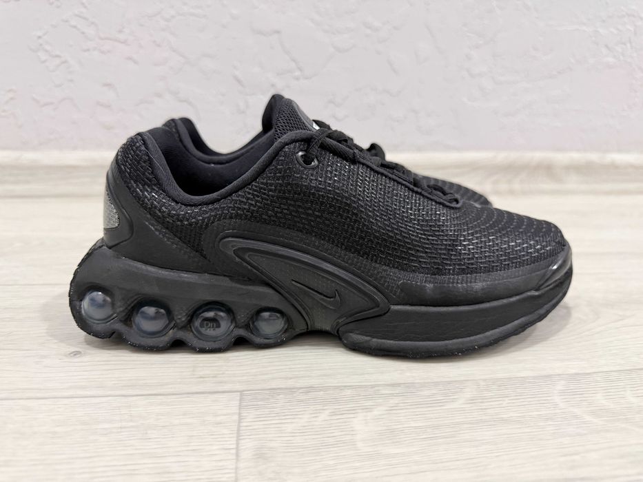 Кросівки Nike Air Max Dn SE, оригінал, р-р 38-38,5, уст 25 см