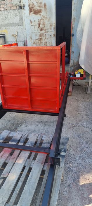 Строительный подьемник проходной г/п 1000кг мини лифт