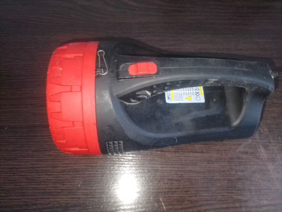 Фанарик акамуляторний