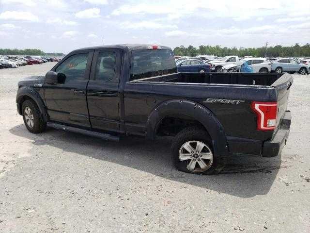 Ford F-150 z 2015 roku, silnik wolnossący — części.