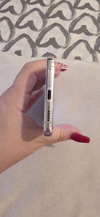 Samsung galaxy S22+ branco