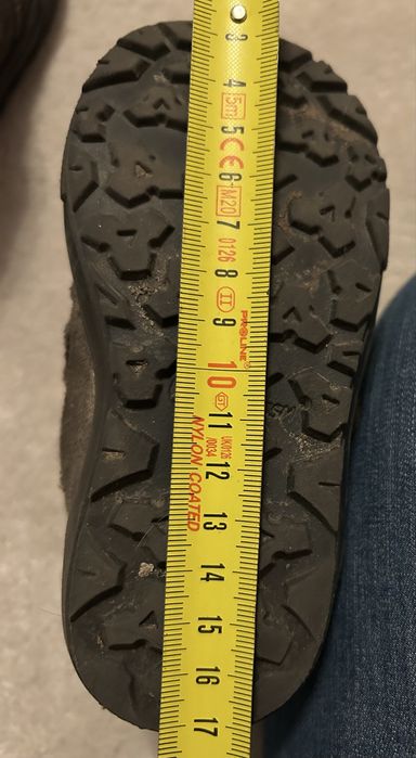 Skórzane szare lekko połyskujące buty zimowe Mrugała Te-por r.24