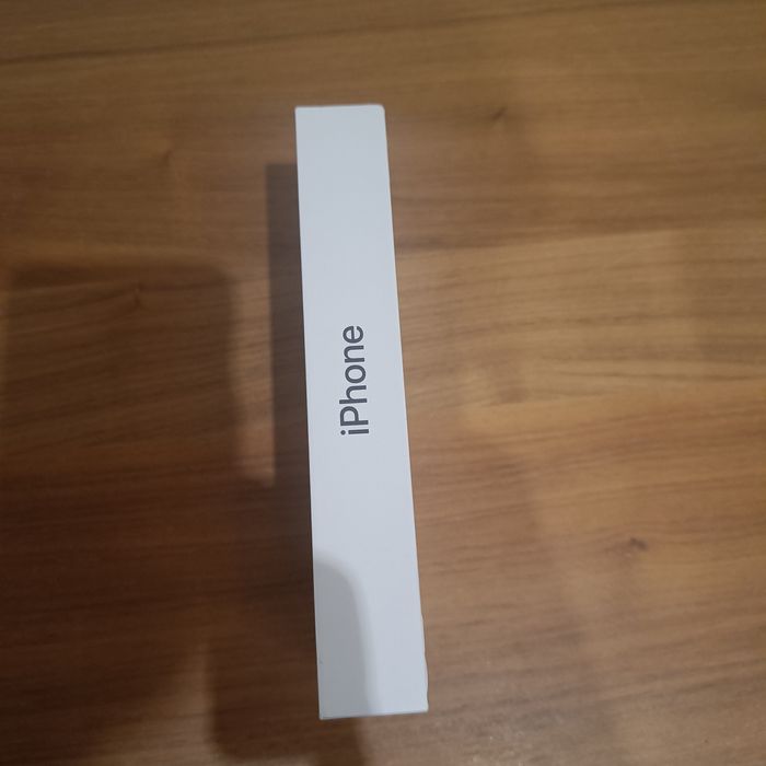 Iphone 17e NOVO SELADO