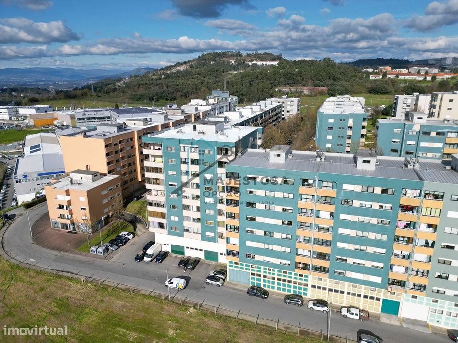 Apartamento T3 com Excelente Localização — São Vicente, Braga