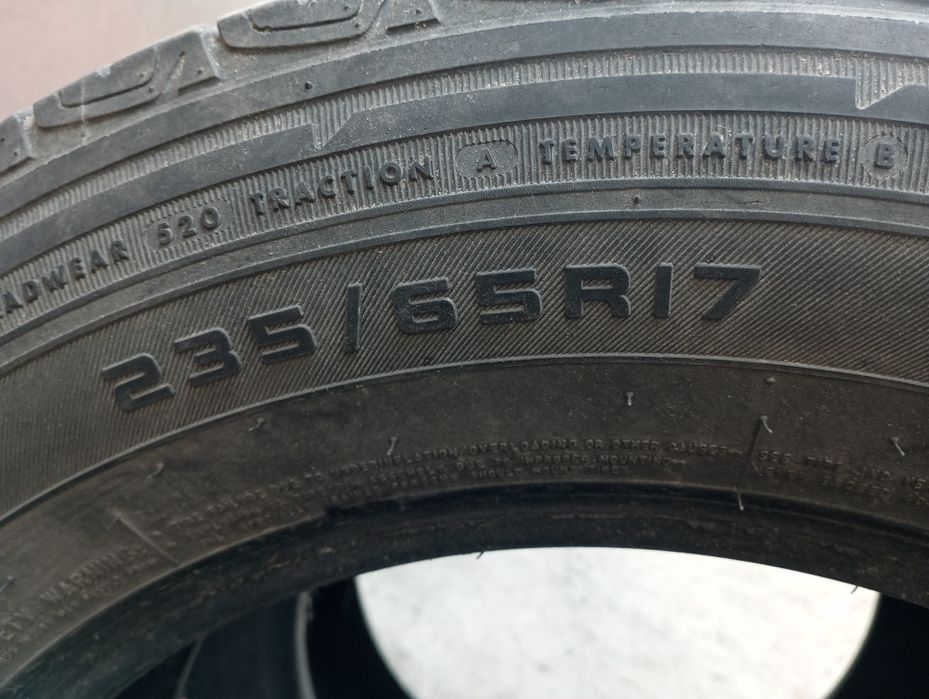 235.65 R17 Firestone пара