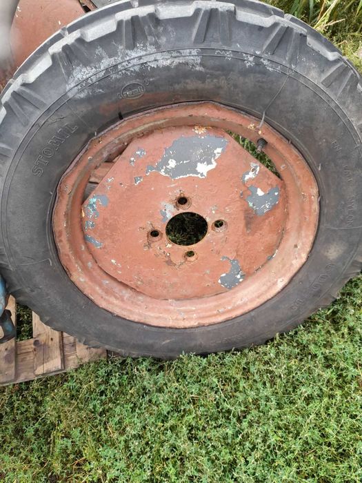 Koła koło przód 18 cali ursus 4011 nie 330 c360