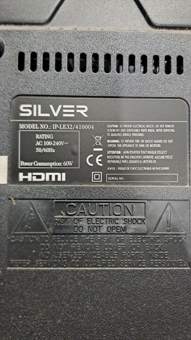 TV Silver 32" – para peças / reparação