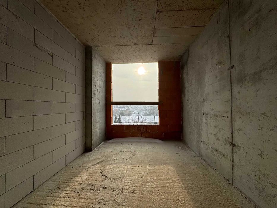 1-кім з крутим плануванням біля озера