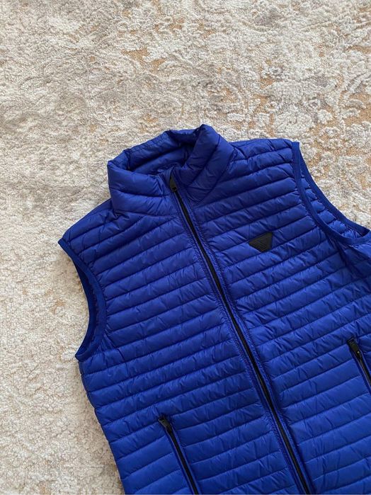 Жилетка Armani оригінал