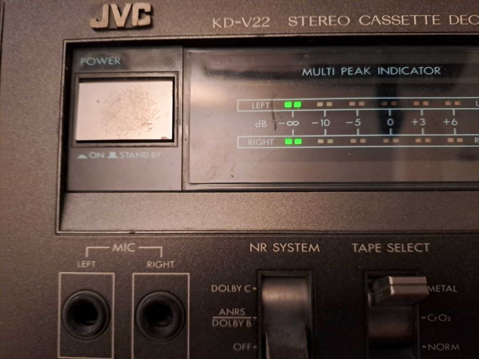 Magnetofon JVC KD-V 22