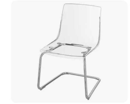 4 Cadeiras transparentes