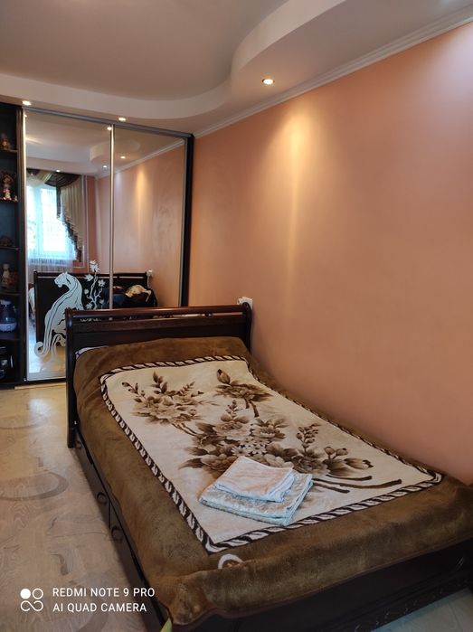 Посуточно, своя 2х комн. квартира на Черемушках