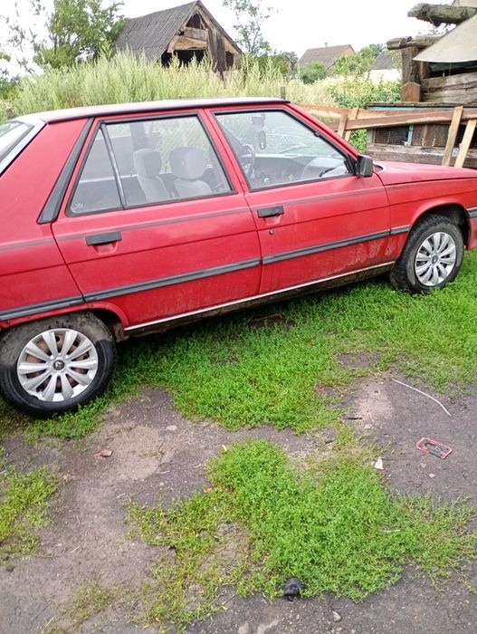 Рено 11. Торг присутній. Обмін також цікавить.