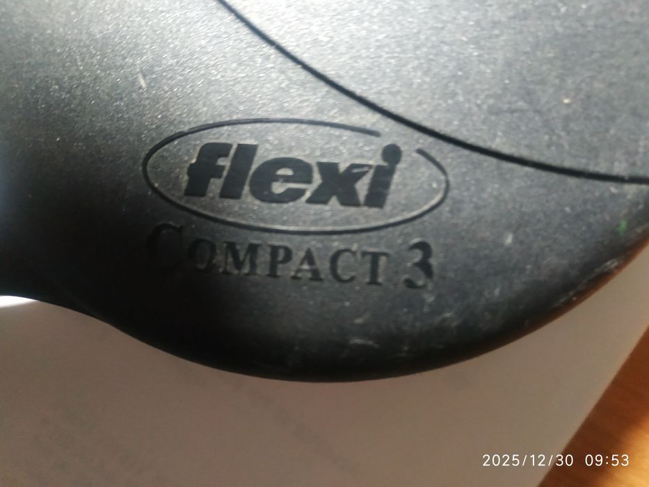Повідець- рулетка Flexi comfort Compact 3. Довжина 5метрів до 50 кг