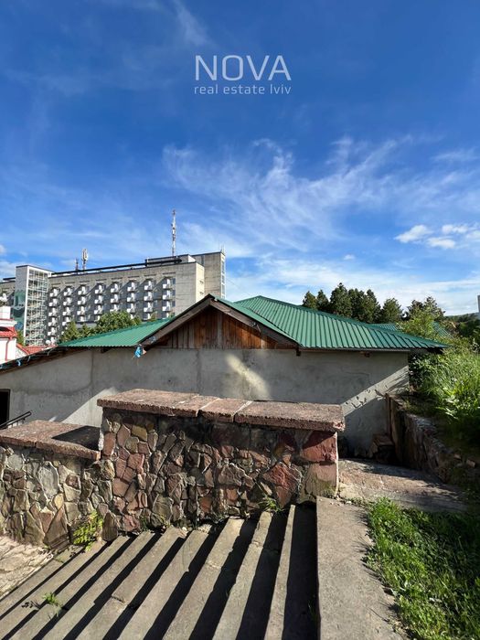 Продаж бізнесу у центрі Трускавця : готель, кафе, приміщення, ділянка