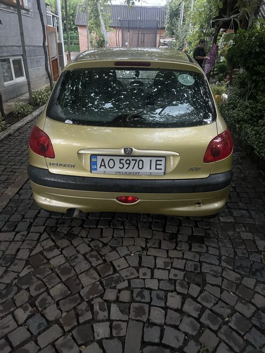 PEUGEOT 206 2002 VIN VF32AKFWF42793602 фото оголошення 3 з 7