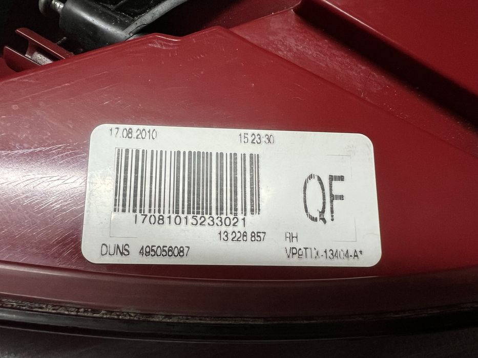 Farol trás Opel Insignia carrinha