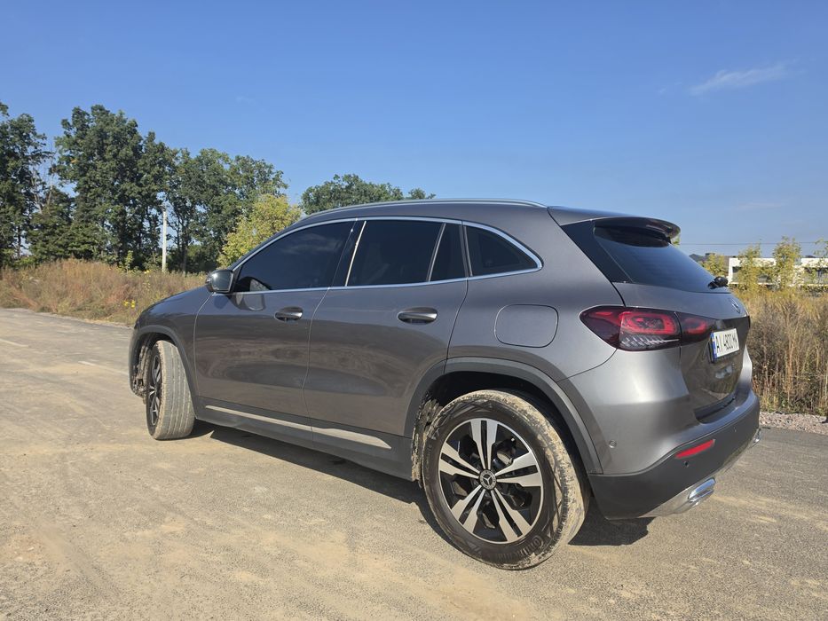 Mercedes-Benz GLA-Class 2021
