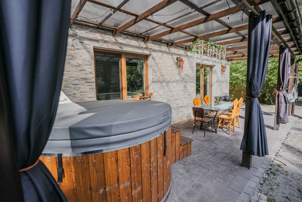 Komfortowy domek przy lesie.