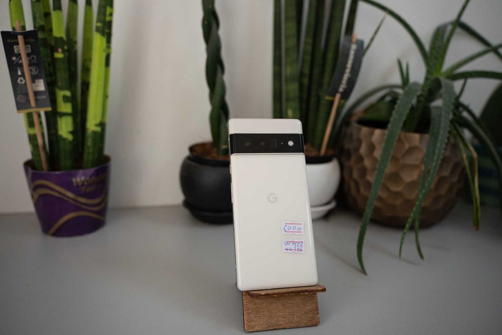 Google Pixel 6 Pro 12/256GB Cloudy White Нова батарейка  1000% замінений екран