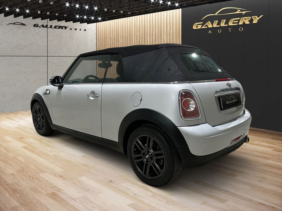 MINI Cabrio Cooper D