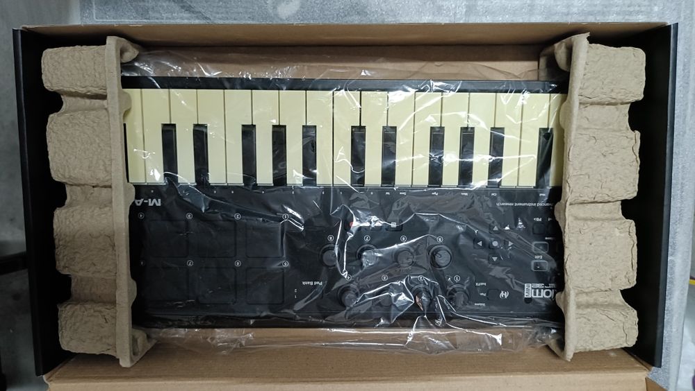 M-AUDIO Axioma Air mini 32