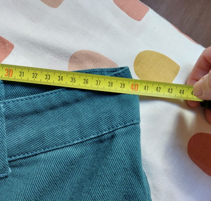 Calça cintura subida wide leg CODE