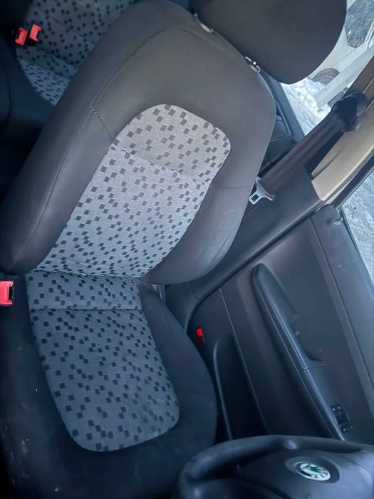 Na części rura kolektory przepustnica Skoda Fabia I 1.4 bud