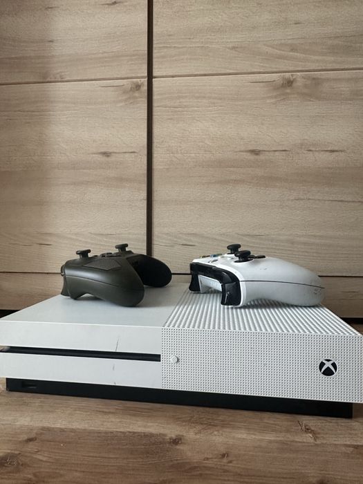 Xbox one s dwa pady