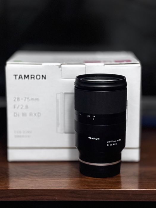 Tamron 28-75mm f/2.8 Di III RXD