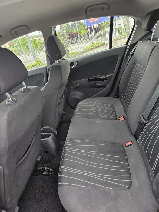Opel  corsa 1.2  gasolina