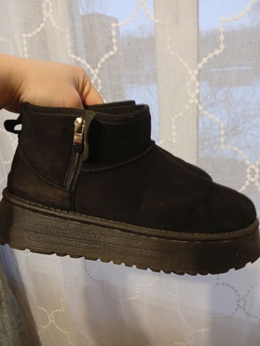 Продам р40 угги  зимние