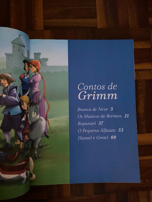 Livro de contos infantis