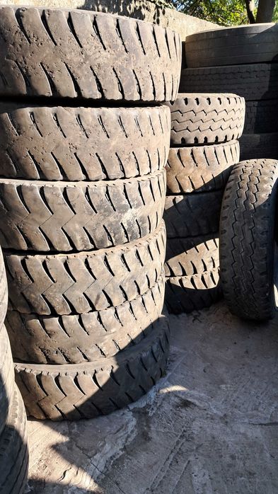 Шини вантажнi 315.80.22.5 12.00.R20 Тяга Карьерная